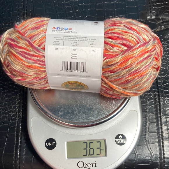 3 NWT Lion Brand Flikka 50% Cotton 50% Polyester Variegated Yarn in 701 Toucan - Picture 3 of 6
